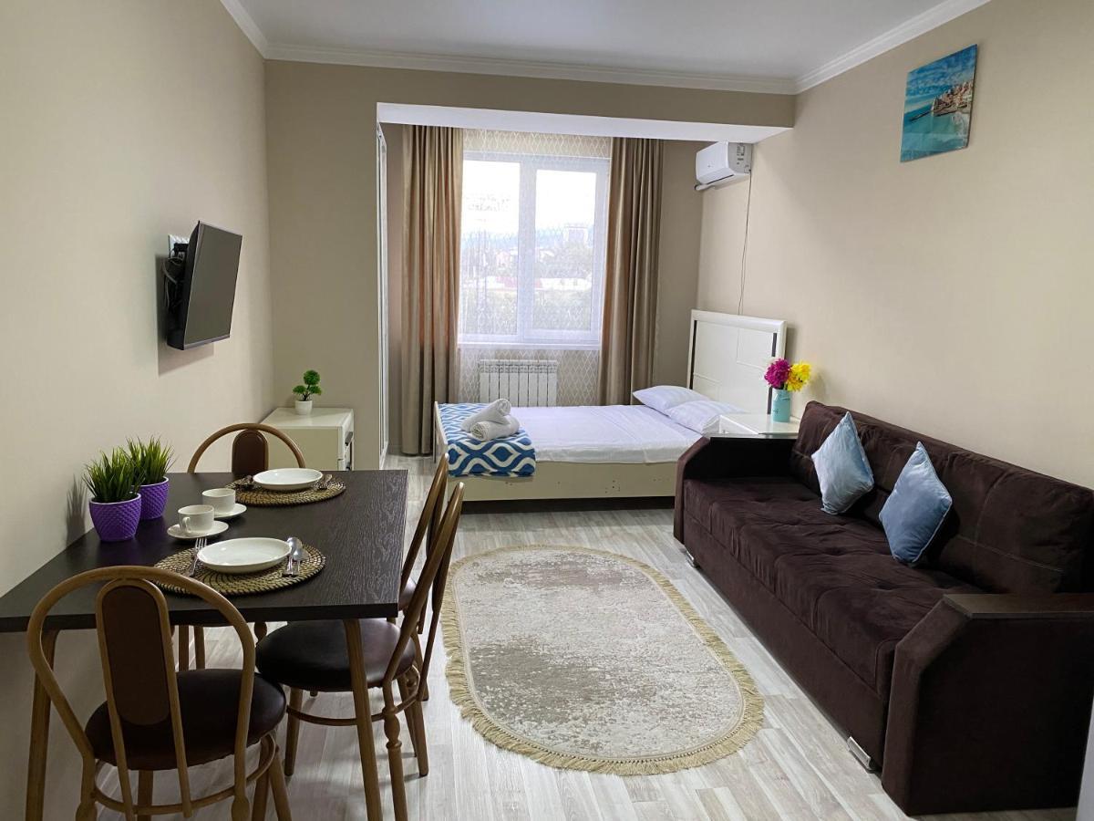 Apartmán Оригинальная 1 Ком Квартира В Сердце Алматы Exteriér fotografie